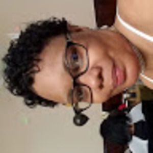 Meet your Posher, Angelique